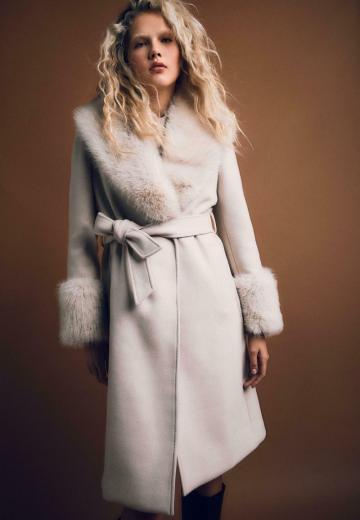 Шерстяное пальто