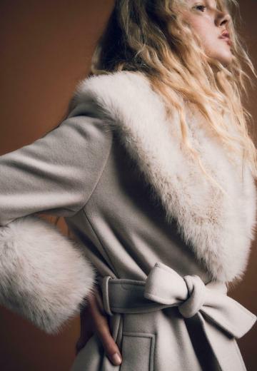 Шерстяное пальто