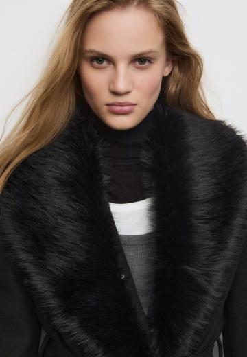 Шерстяное пальто