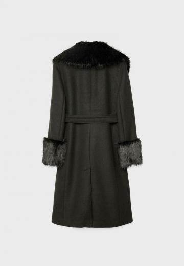 Шерстяное пальто