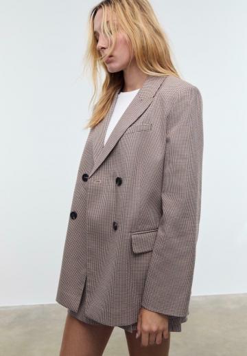 Короткое пальто