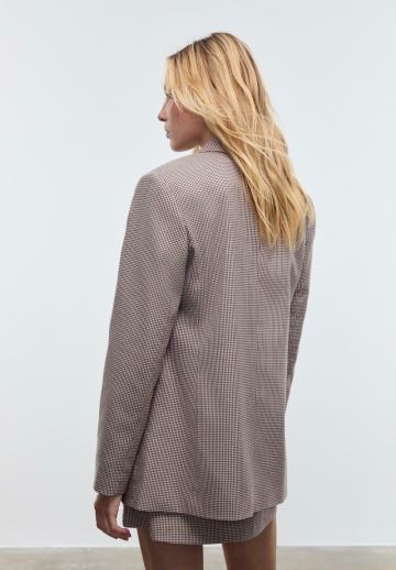 Короткое пальто