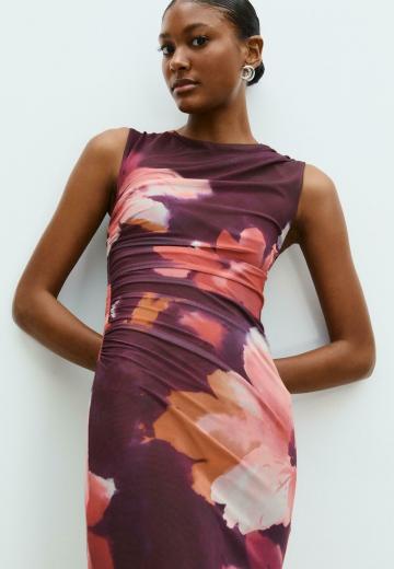 Платье футляр