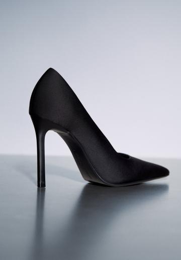 Туфли на высоком каблуке
