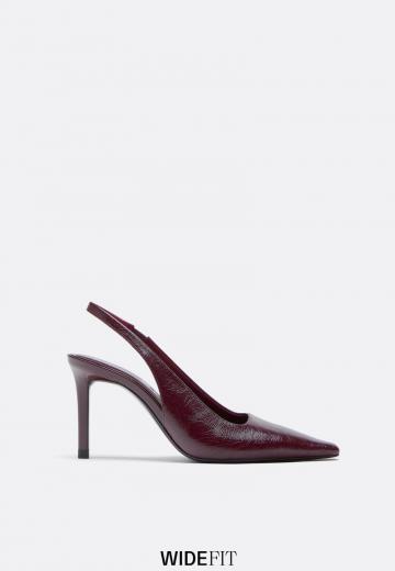 Туфли на высоком каблуке