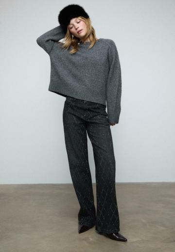 Прямые джинсы