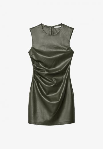 Платье футляр