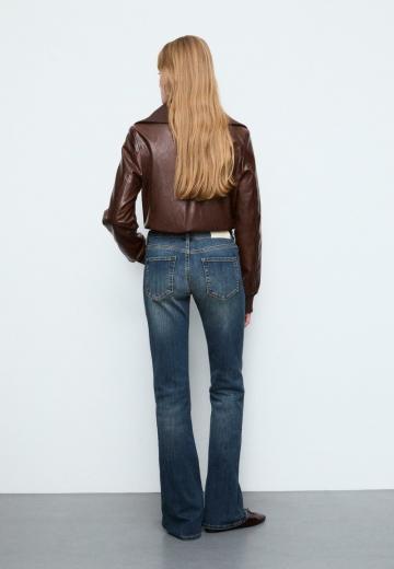 Клешеные брюки