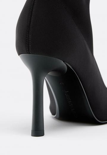 Высокие сапоги