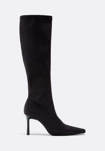 Высокие сапоги