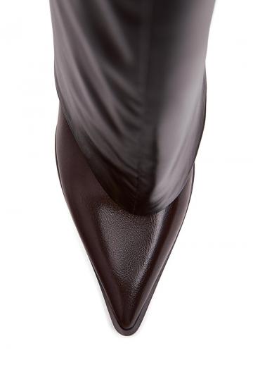 Высокие сапоги