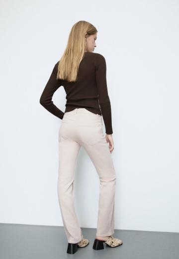 Прямые джинсы