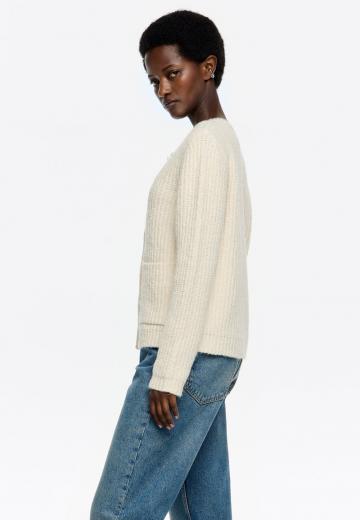 Вязаная кофта