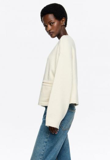 Вязаная кофта