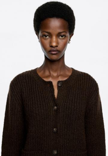 Вязаная кофта