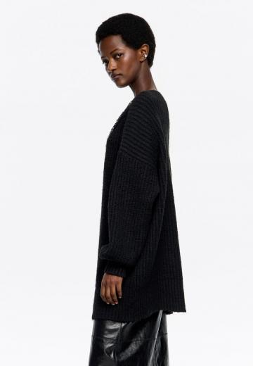 Длинный пуловер