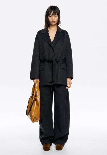 Короткое пальто