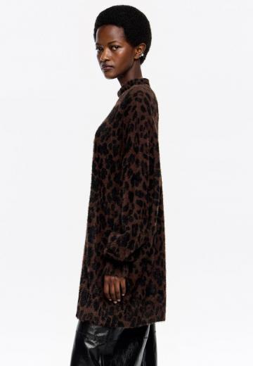 Длинный пуловер