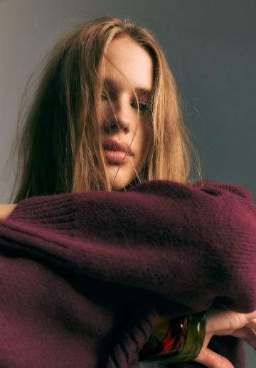 Длинный жилет