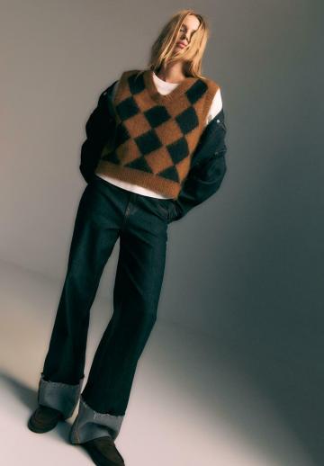 Пуловер без рукавов