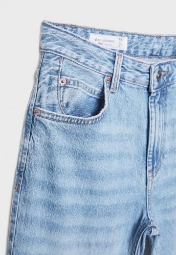 Прямые джинсы