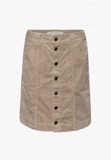 Юбка с накладными карманами