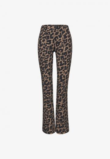 Клешеные брюки