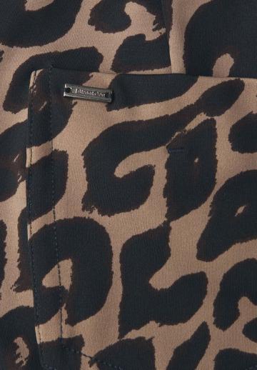 Клешеные брюки