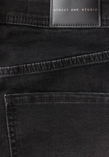 Клешеные брюки