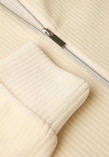 Вельветовая куртка