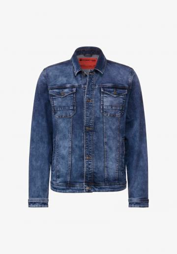 Джинсовая куртка