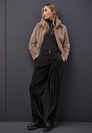 Прямые брюки