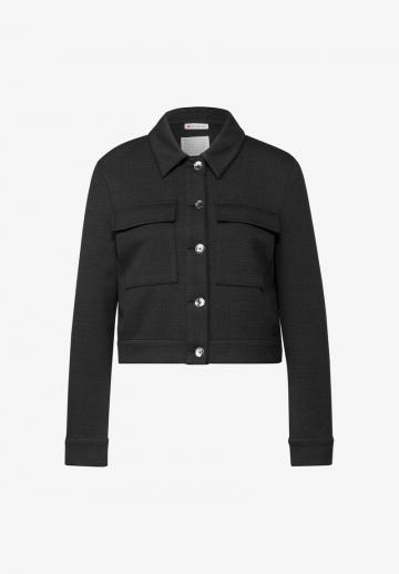 Блейзер с накладными карманами