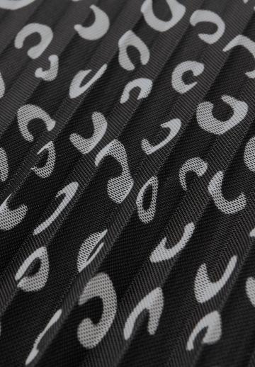 Вязаное платье