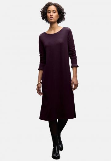Вязаное платье