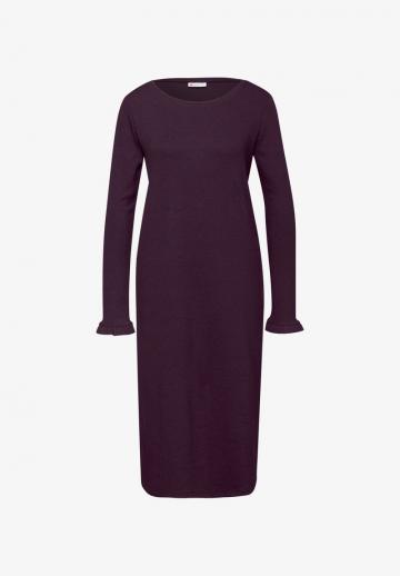 Вязаное платье