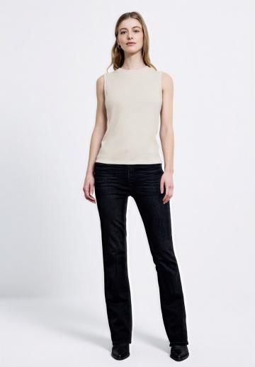 Пуловер без рукавов