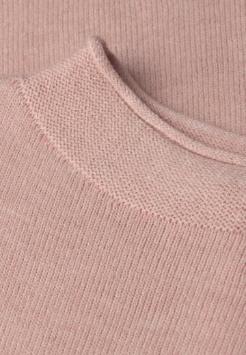 Пуловер без рукавов