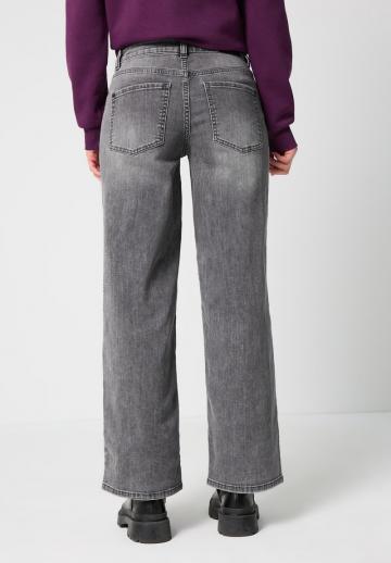 Джинсы