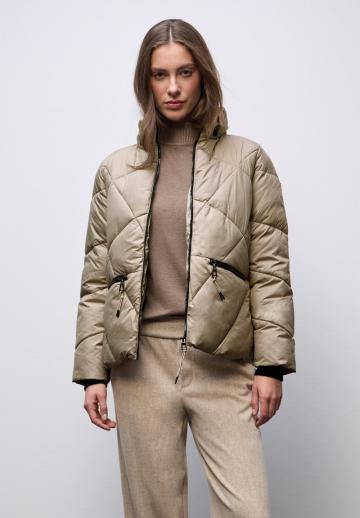 Зимняя куртка