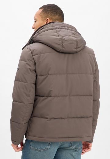 Зимняя куртка