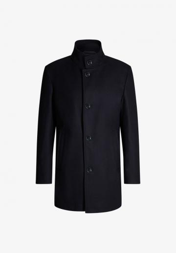 Короткое пальто