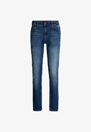 Узкие джинсы