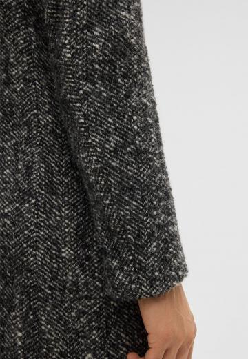 Шерстяное пальто