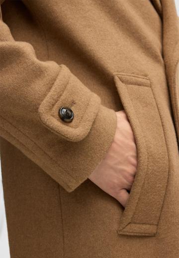 Шерстяное пальто