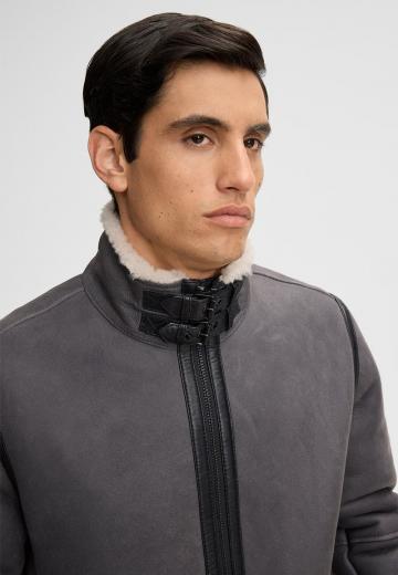 Зимняя куртка