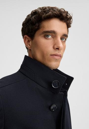 Короткое пальто