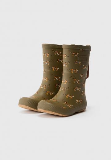 Резиновые сапоги