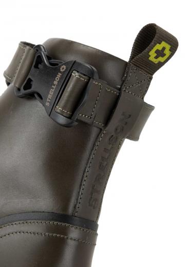 Ботинки на шнуровке