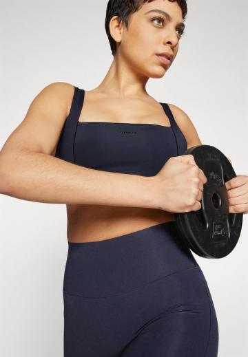 Бюстгальтер без косточек